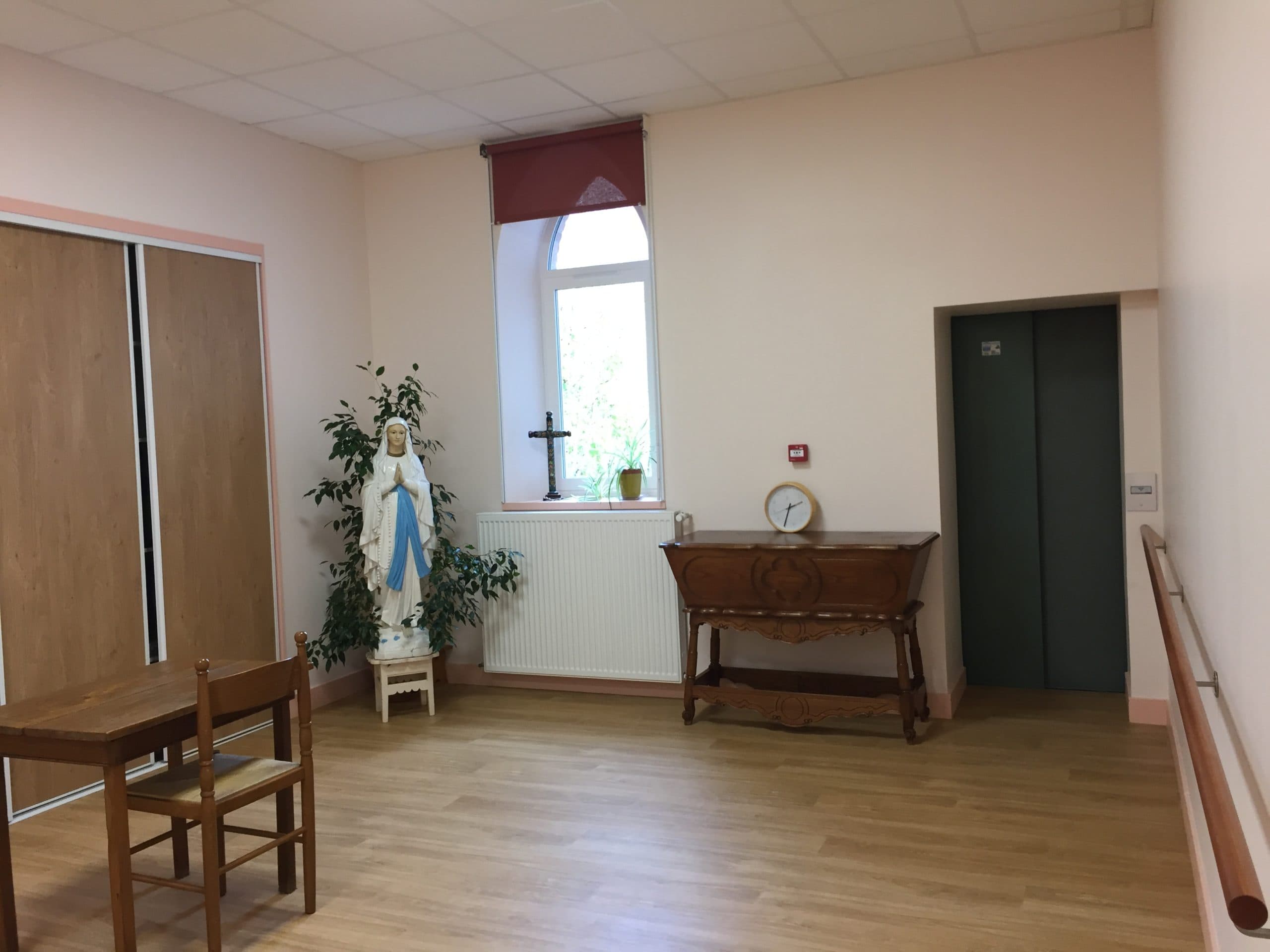 Salle commune de l’espace d’hébergement